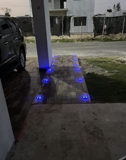 Водонепроницаемые солнечные подъемные лампы IP67 LED Ourdoor Solar Dock Light для наружного освещения