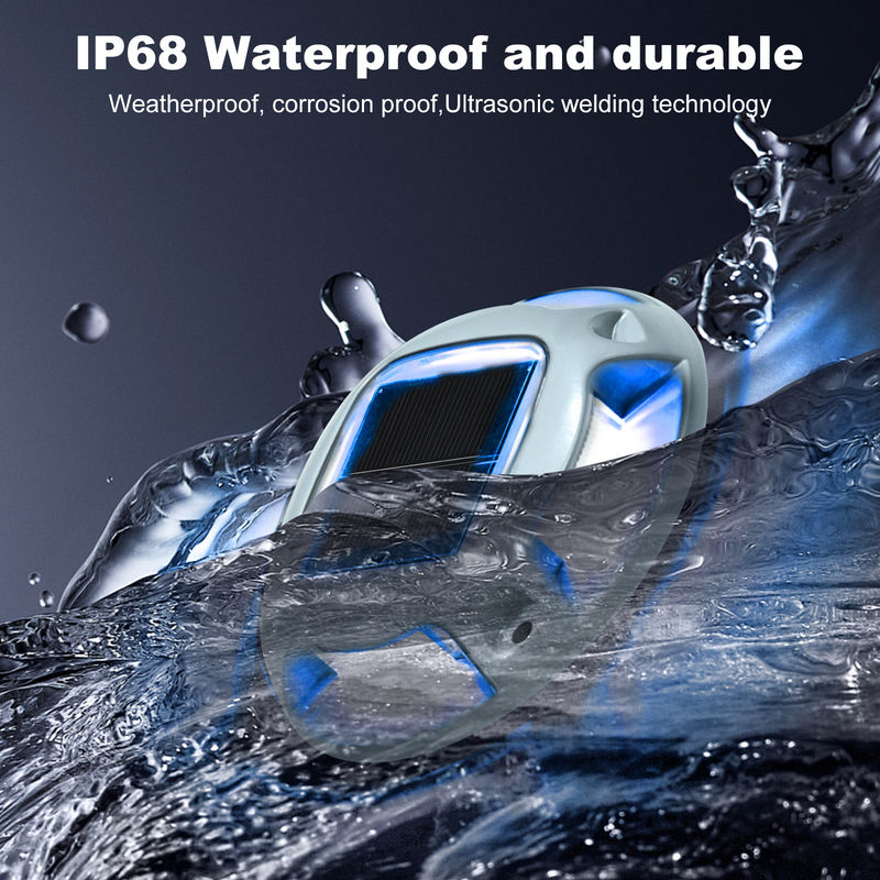 Наружная солнечная дорожная подвеска с светодиодом 6000K Daylight Alert LED и водонепроницаемым алюминиевым палубным светильником размером 110 * 22.5 мм