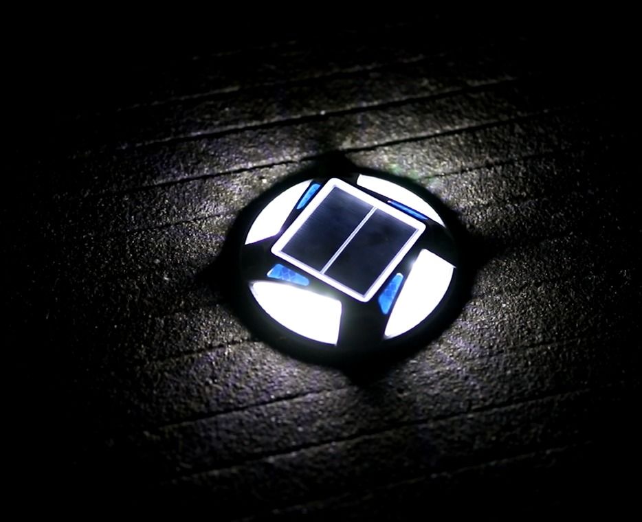 Алюминиевый водонепроницаемый светодиодный солнечный дорожный стул с 12 светодиодами для безопасности дорожного движения при -20-70°C